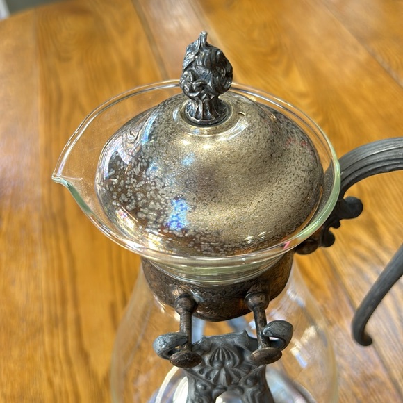 Vintage silver plated tilting coffee stand and carafe. No markings. Glass carafe - Picture 2 of 13